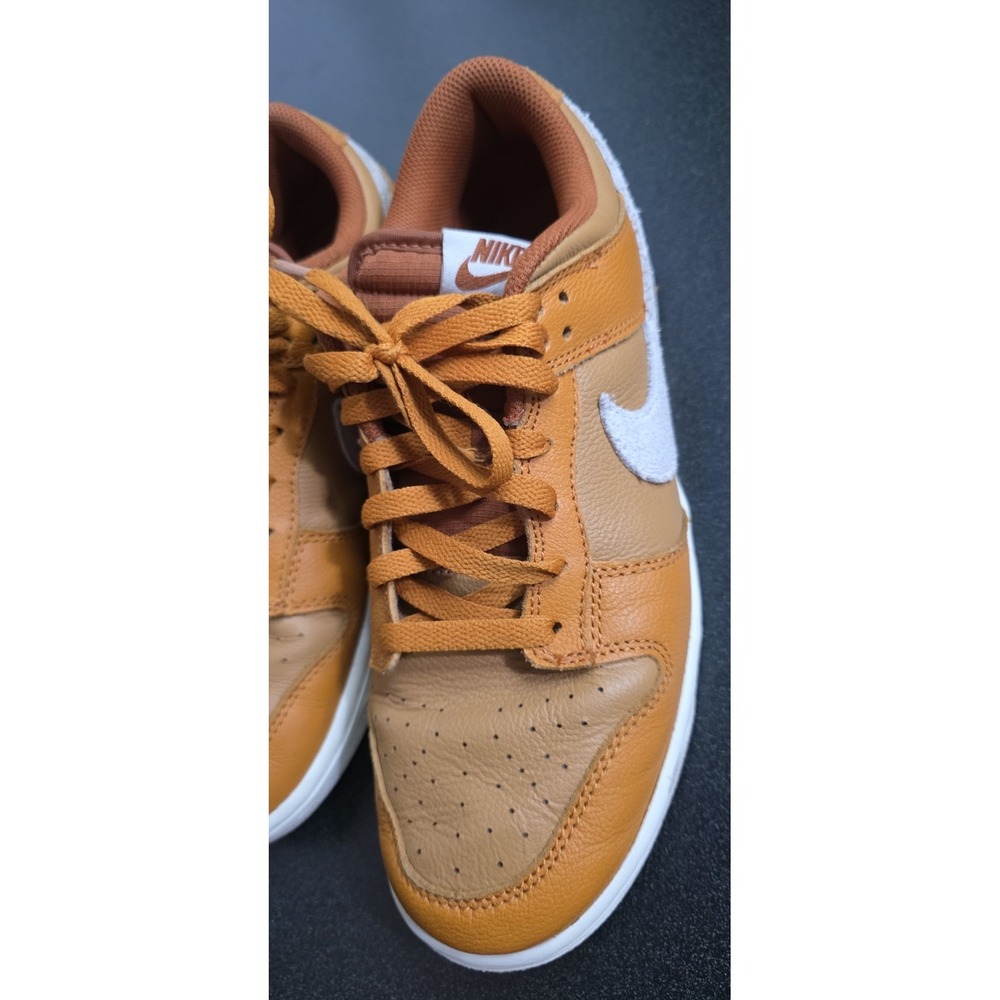 NIKE Dunk Low Retro SE Monarch Light Orewood Brown Orange HJ9121 815 Men 9.5 EUC - Picture 3 of 7